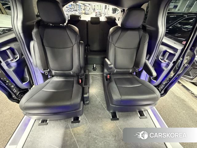Toyota Saina id 4260773 из Китая 37