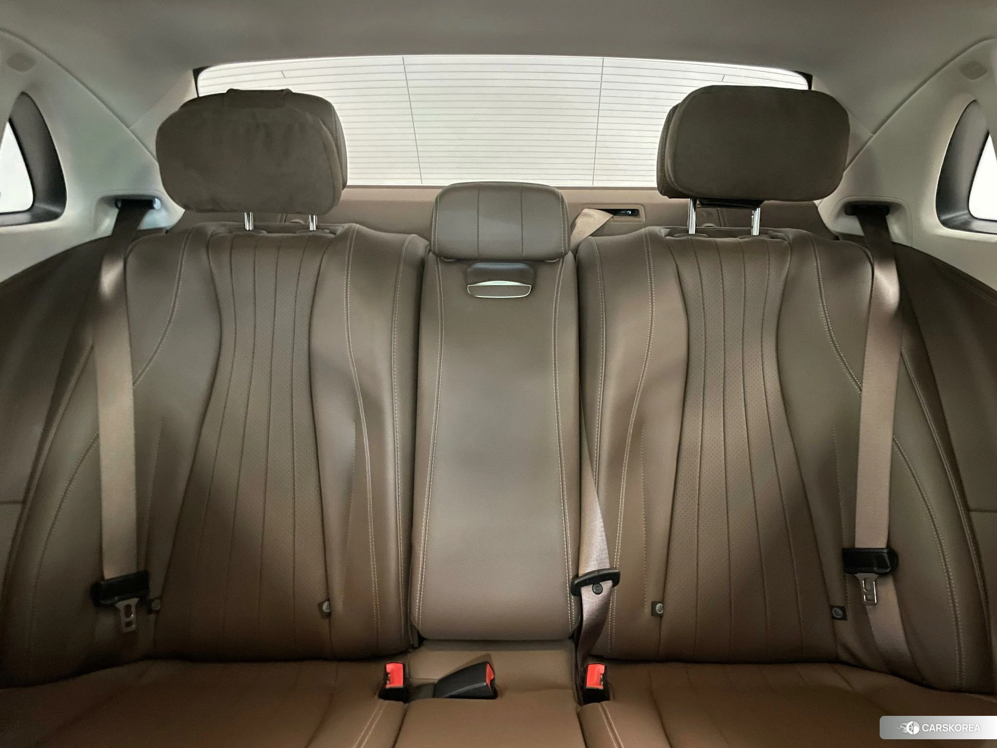 Mercedes-Benz E-Class id 4504716 из Китая 29