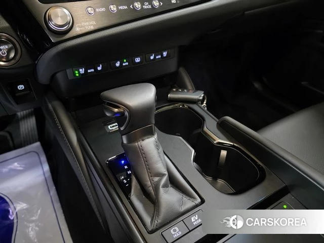 Lexus ES300h 7th generation id 4634960 из Кореи 17