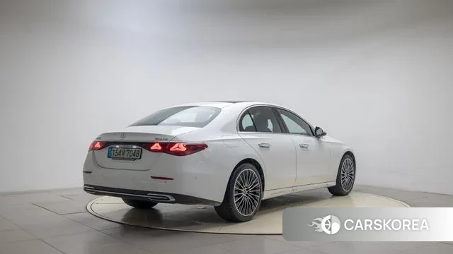 Mercedes-Benz E-Class W214 id 3026608 из Кореи 19