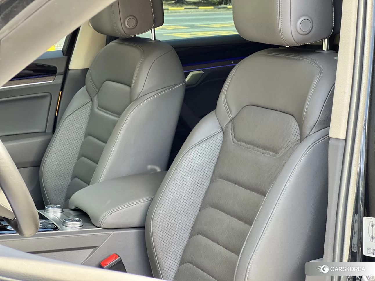Volkswagen Touareg id 4440583 из Китая 16