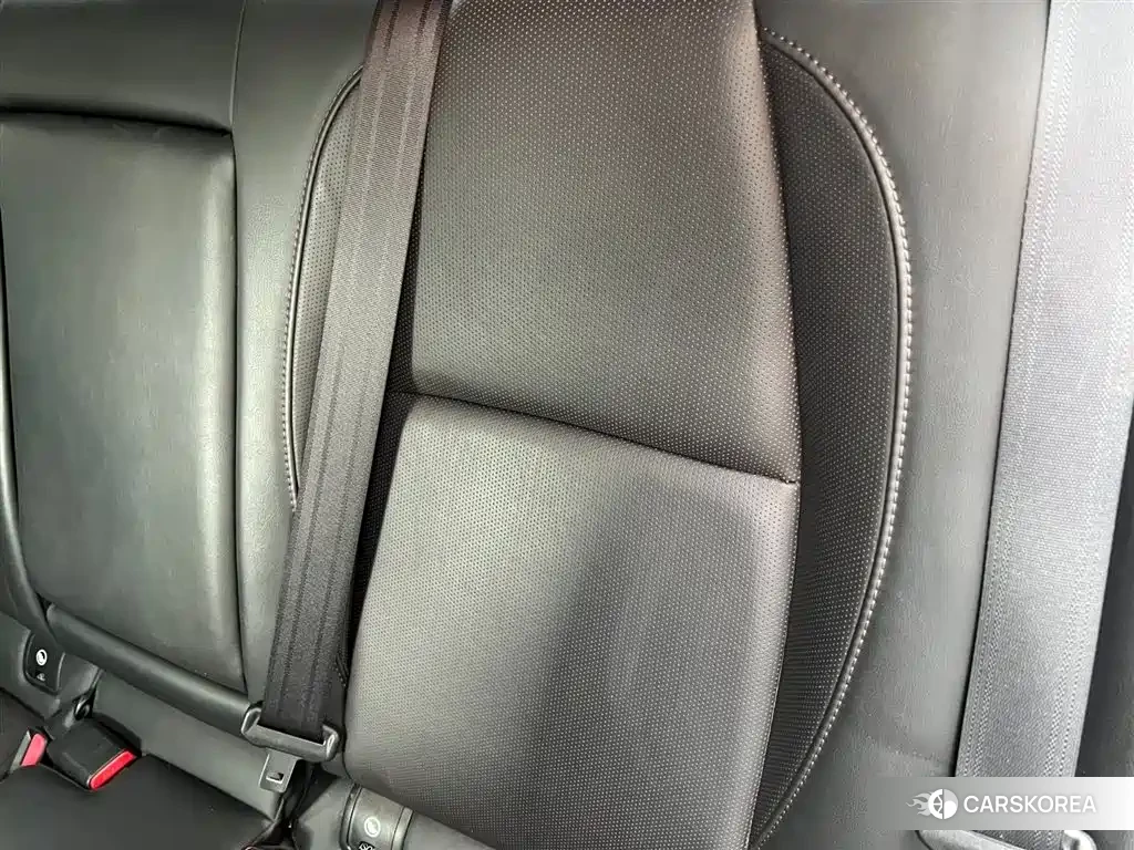 Mazda 3 id 4570502 из Китая 27