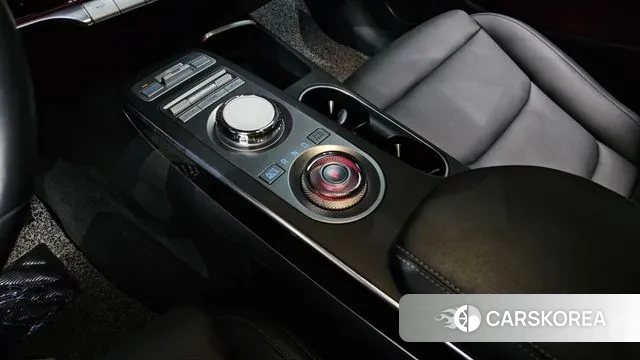 Genesis GV70 id 3615509 из Кореи 19