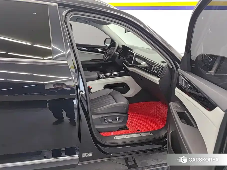 Volkswagen Tourang id 4515443 из Китая 15