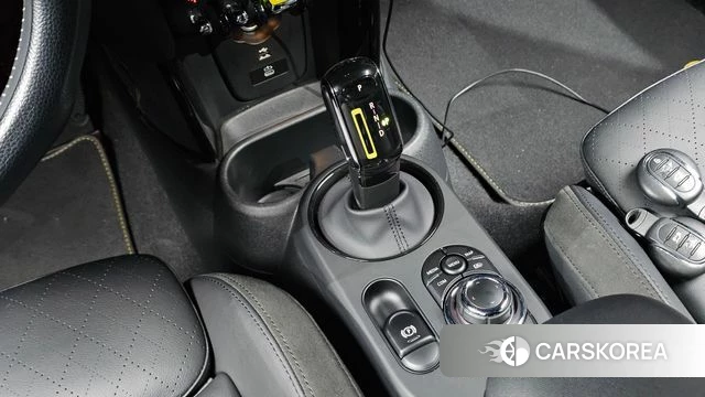 Mini Cooper Electric id 4517267 из Кореи 31