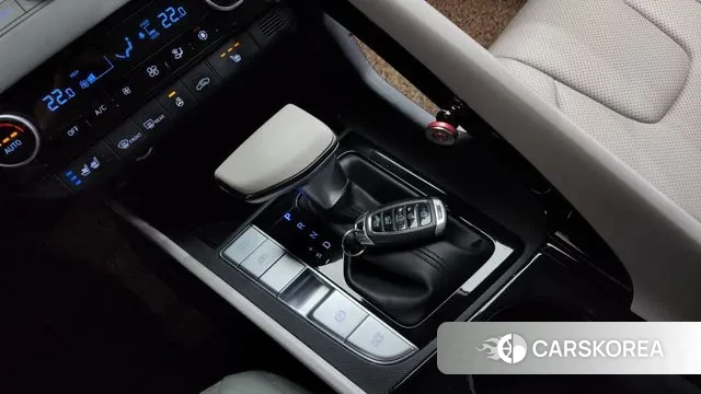 Hyundai Avante Hybrid (CN7) id 3707777 из Кореи 19