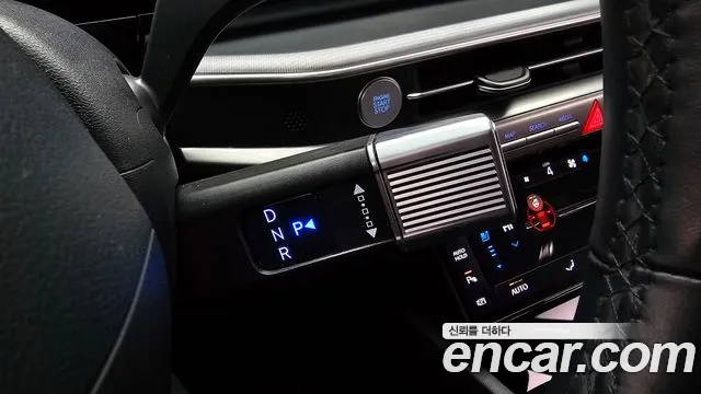 Hyundai Grandeur (GN7) id 2408464 из Кореи 19