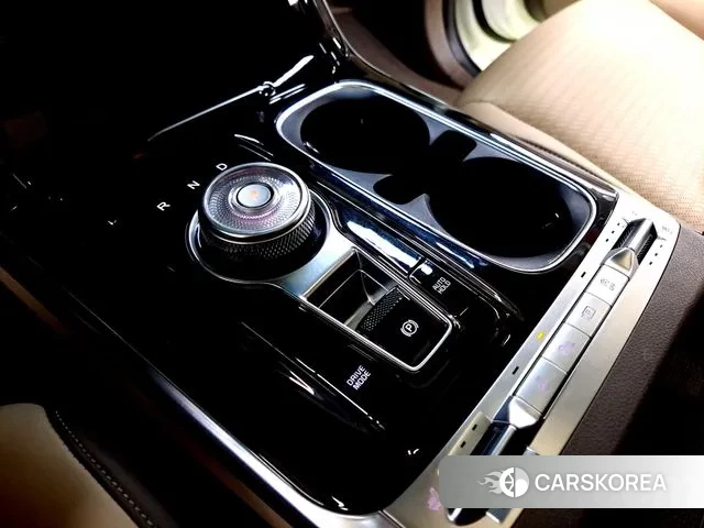 Kia Carnival 4th generation id 2890997 из Кореи 19