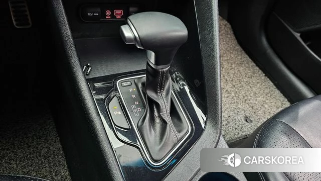 Kia Niro id 4251328 из Кореи 29
