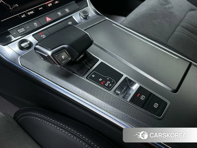 Audi A6L id 4261803 из Китая 12