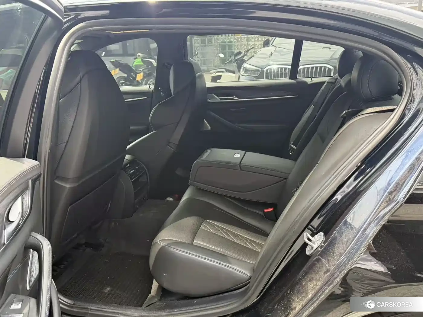 BMW 5 series id 4599664 из Китая 10