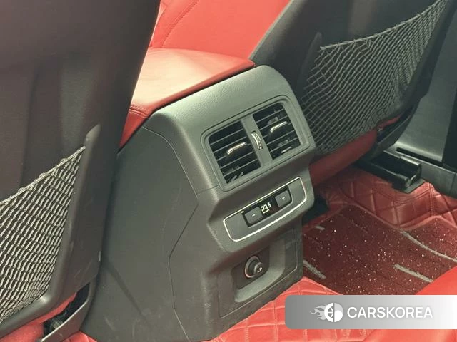 Audi SQ5 id 4220072 из Китая 27