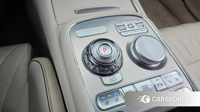 Genesis G90 (RS4) id 3934812 из Кореи 19