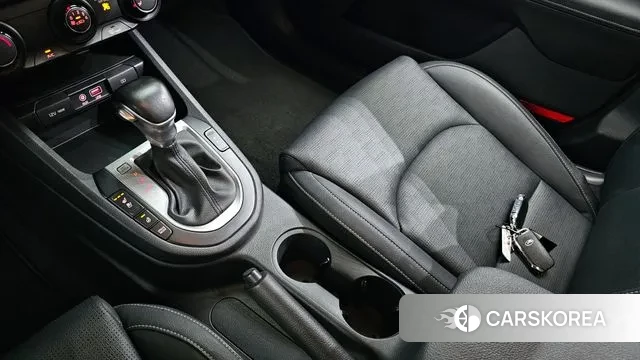 Kia Come New K3 id 3139950 из Кореи 19