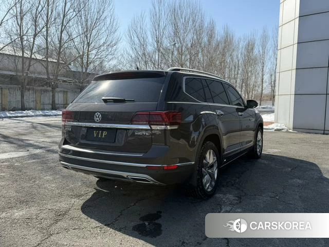 Volkswagen Tourang id 4207992 из Китая 22