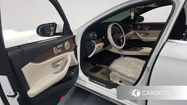Mercedes-Benz E-Class W213 id 3412205 из Кореи 19