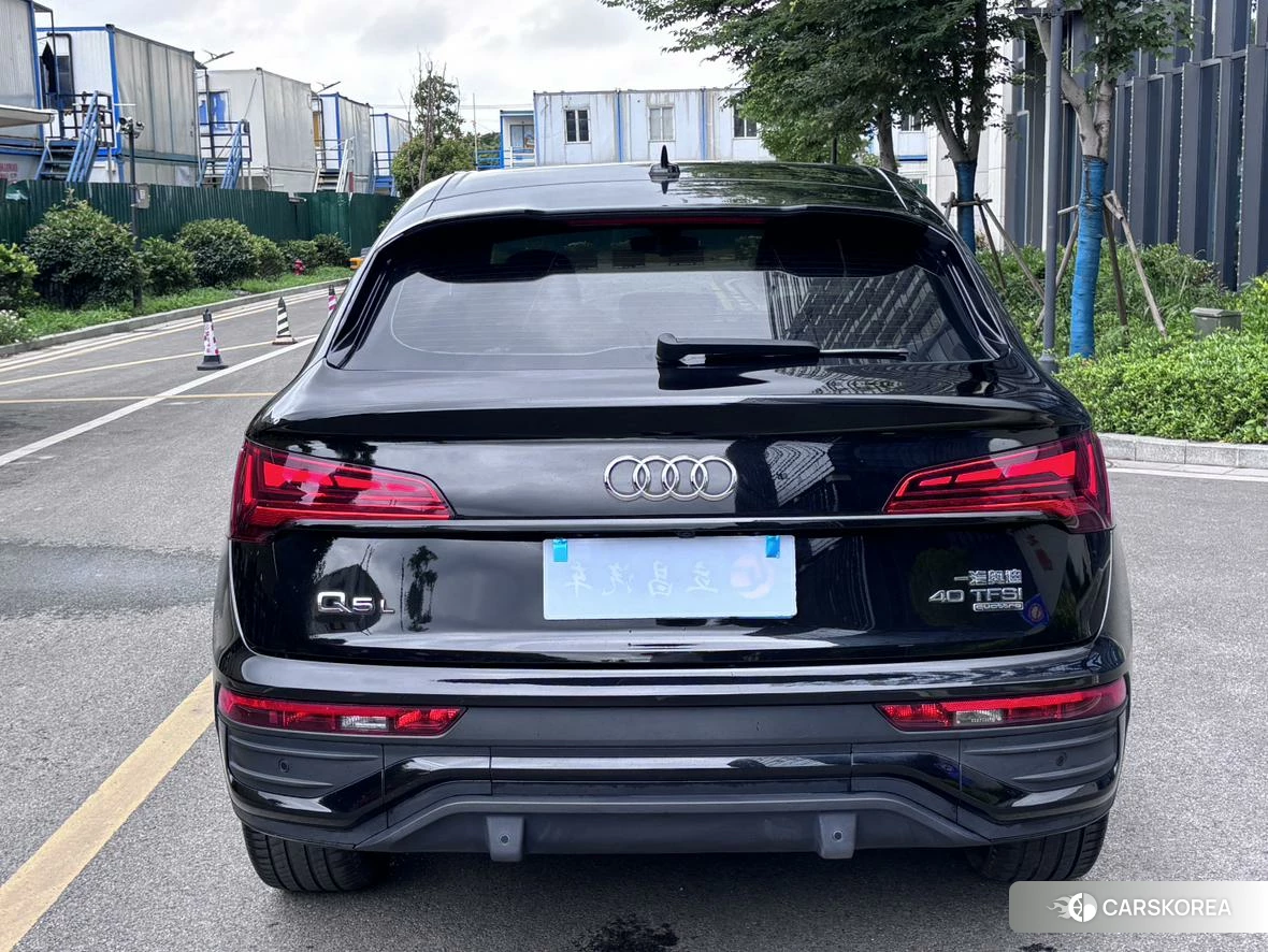 Audi Q5L Sportback id 4455451 из Китая 15