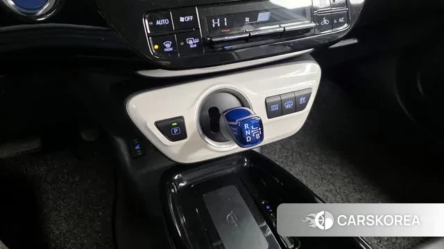 Toyota Prius Prime id 3541584 из Кореи 19