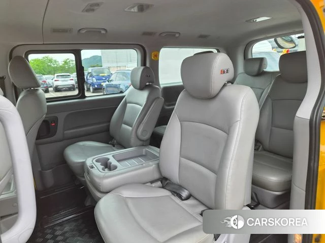 Hyundai The New Grand Starex id 4378088 из Кореи 19