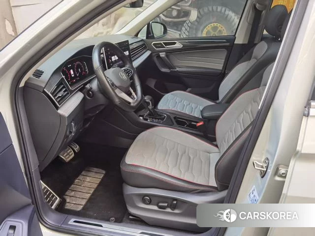 Volkswagen Tiguan L id 4257367 из Китая 9