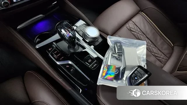 BMW 5 Series (G30) id 2939224 из Кореи 19