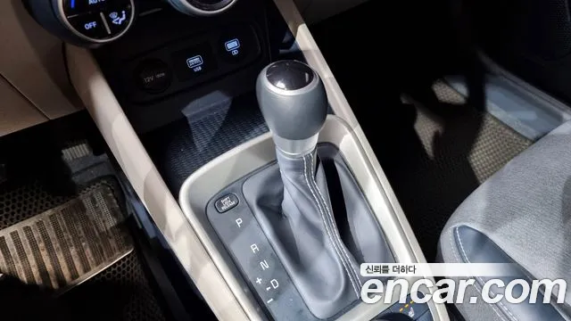 Hyundai Venue id 2850244 из Кореи 19