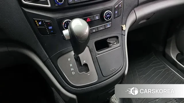 Hyundai The New Grand Starex id 3209941 из Кореи 19