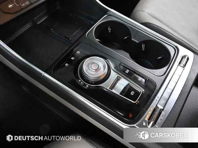 Kia The New Carnival 4th Generation id 3689531 из Кореи 19