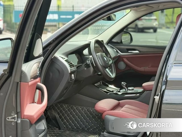 BMW X3 id 4353430 из Китая 17