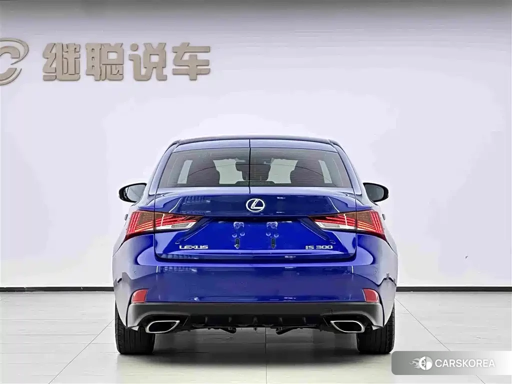 Lexus IS id 4654602 из Китая 16