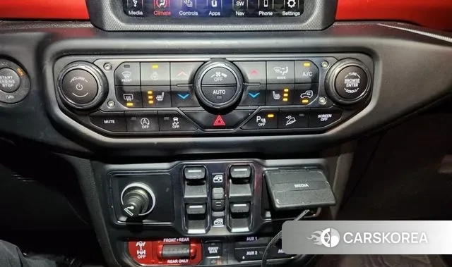 Jeep Wrangler (JL) id 3672228 из Кореи 13