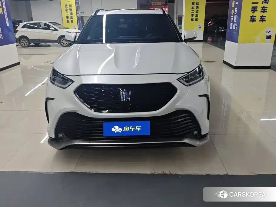 Toyota Crown id 4583798 из Китая 15