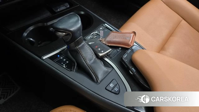 Lexus UX250h id 4784715 из Кореи 19
