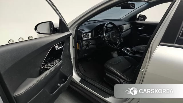 Kia Niro EV id 4507499 из Кореи 32
