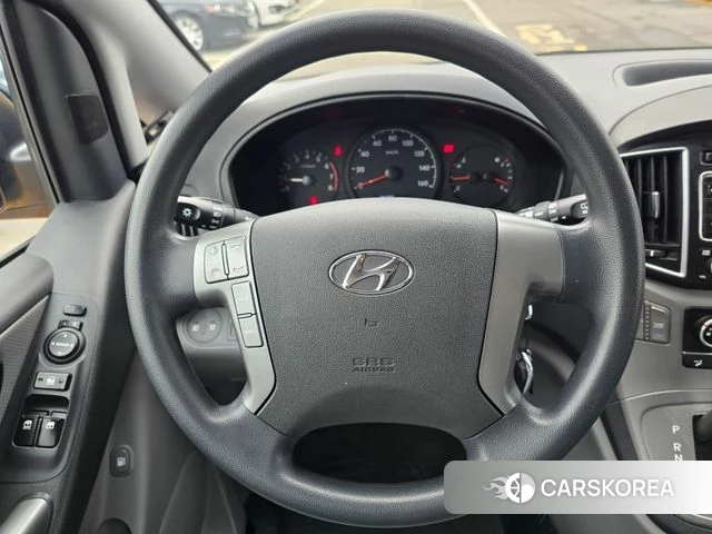 Hyundai The New Grand Starex id 3873787 из Кореи 19