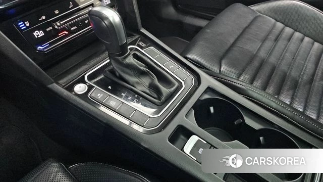 Volkswagen Passat GT (B8) id 4481255 из Кореи 34