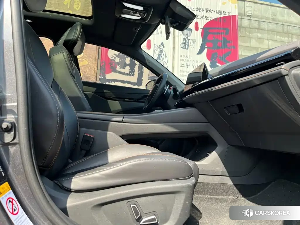 Chang'an UNI-V id 4601730 из Китая 19