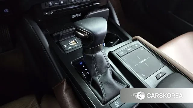 Lexus ES300h 7th generation id 3611443 из Кореи 19