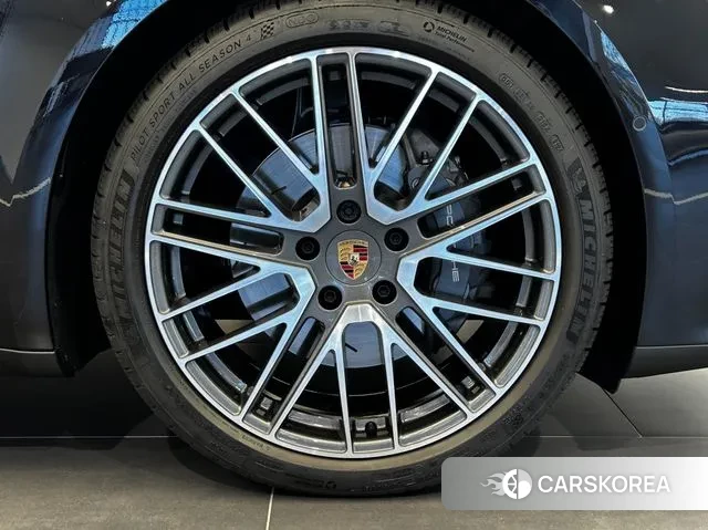 Porsche Panamera (972) id 3382989 из Кореи 19