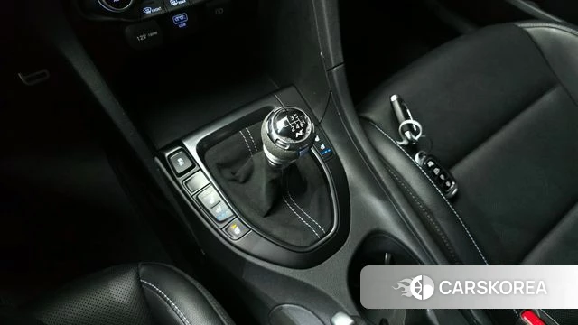 Hyundai Veloster (JS) id 4195924 из Кореи 19