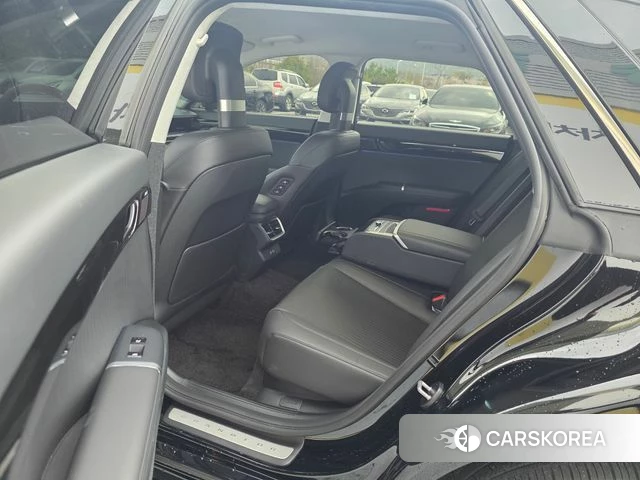 Hyundai Grandeur (GN7) id 3891290 из Кореи 17