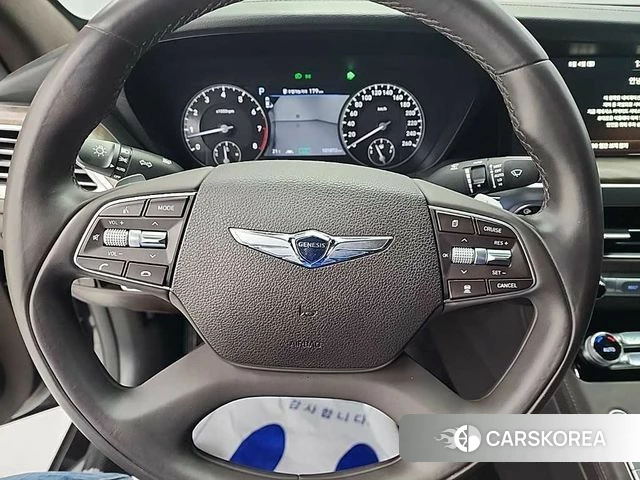 Genesis G90 id 4285422 из Кореи 18