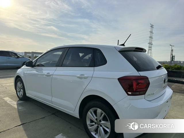 Volkswagen Polo id 4276491 из Китая 17