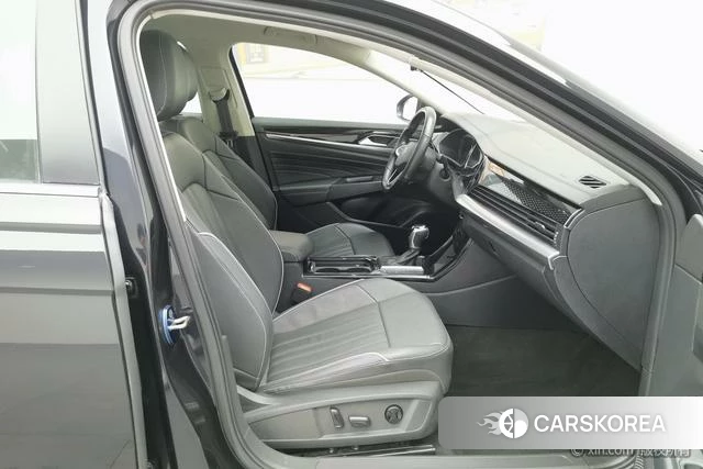 Volkswagen Passat id 4321155 из Китая 23