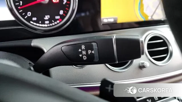 Mercedes-Benz E-Class W213 id 3677659 из Кореи 19