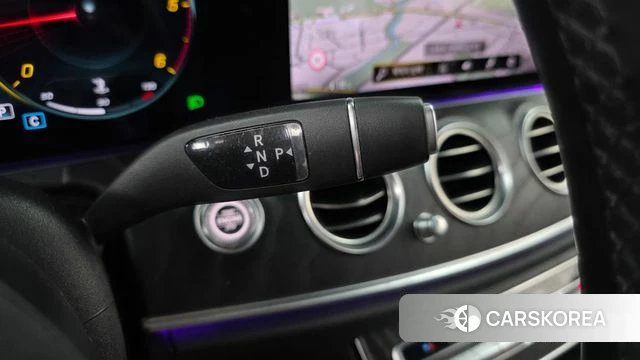 Mercedes-Benz E-Class W213 id 4872741 из Кореи 32
