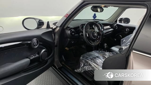 Mini Cooper id 4834585 из Кореи 33
