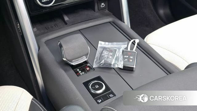 Land Rover Discovery 5 id 4641827 из Кореи 29