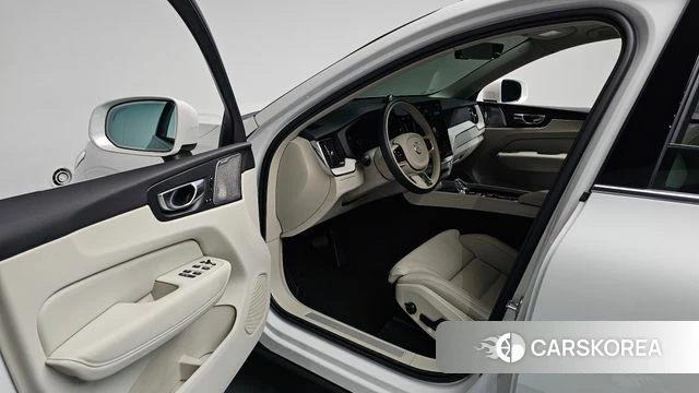 Volvo XC60 second Generation id 4353974 из Кореи 40