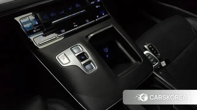 Hyundai The New Grandeur IG Hybrid id 3049568 из Кореи 19